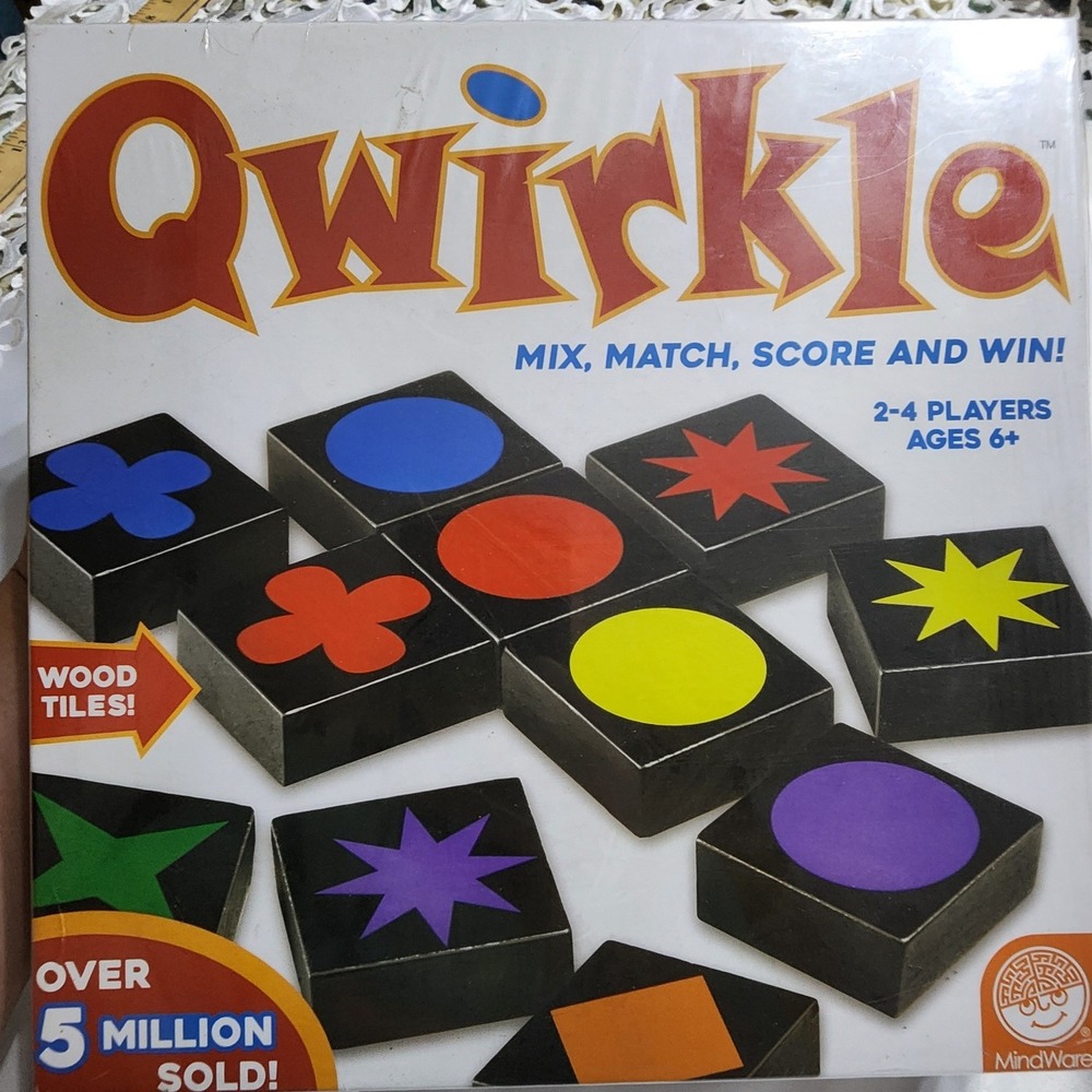 MindWare Qwirkle Board Game Wooden Tiles Family Strategy Game 2-4 Players sealed